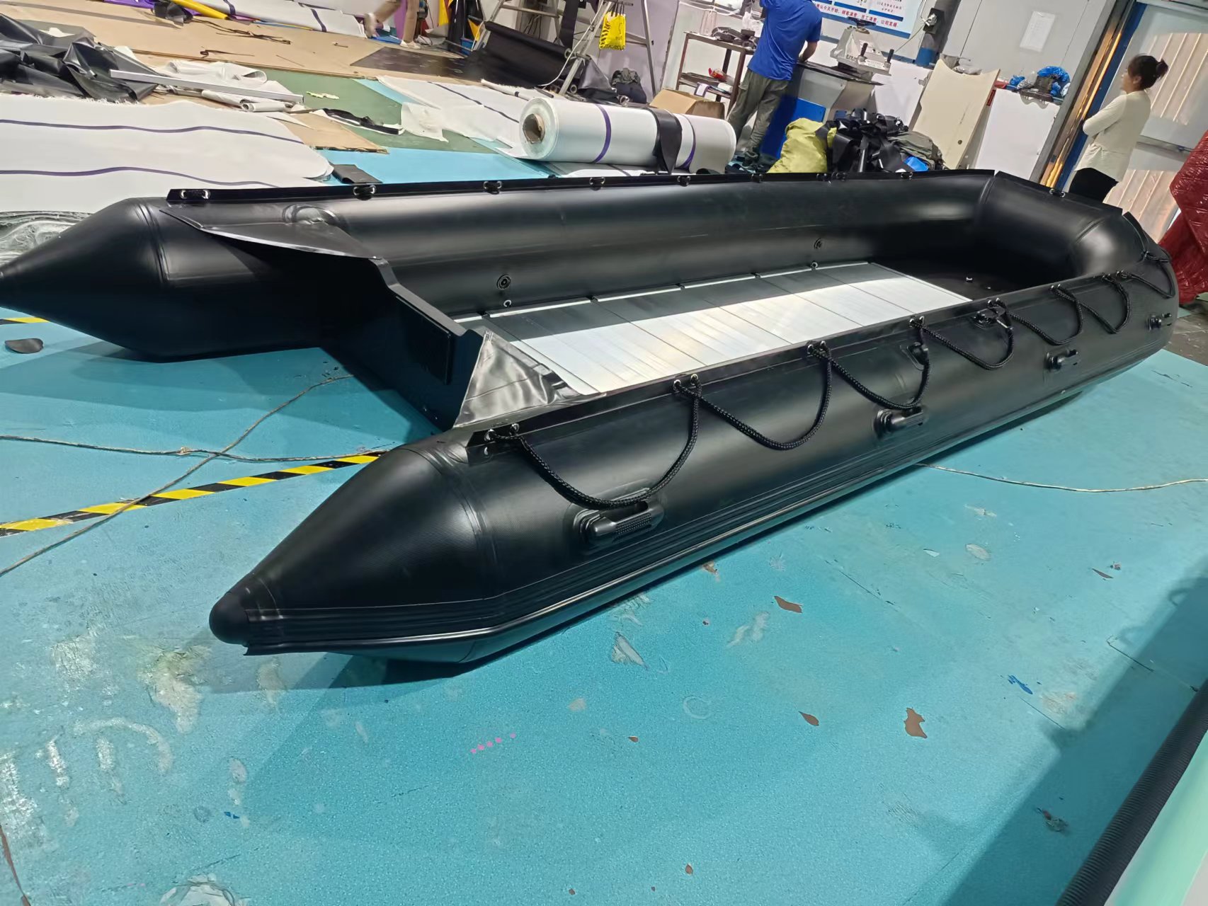 알루미늄 바닥이 있는 낚시 보트, 수상 스포츠용 0.9 - Fishing Boat Aluminum 리뷰 및 가격